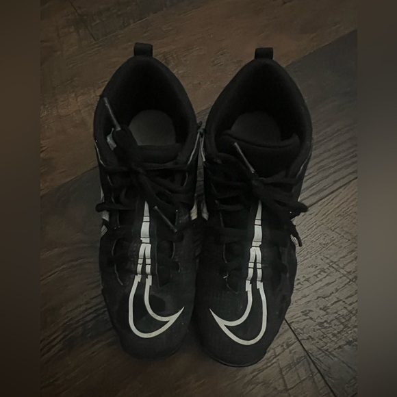 Nike Alpha Black Football Cleats Size 4 Y Youth - Picture 1 of 6